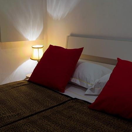 Dimora Alla Maddalena - Affitti Brevi Italia Apartment เจนัว ภายนอก รูปภาพ